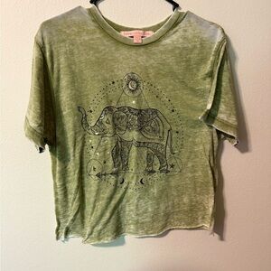 Rebellious One Green Short Sleeve Tee Casual Style